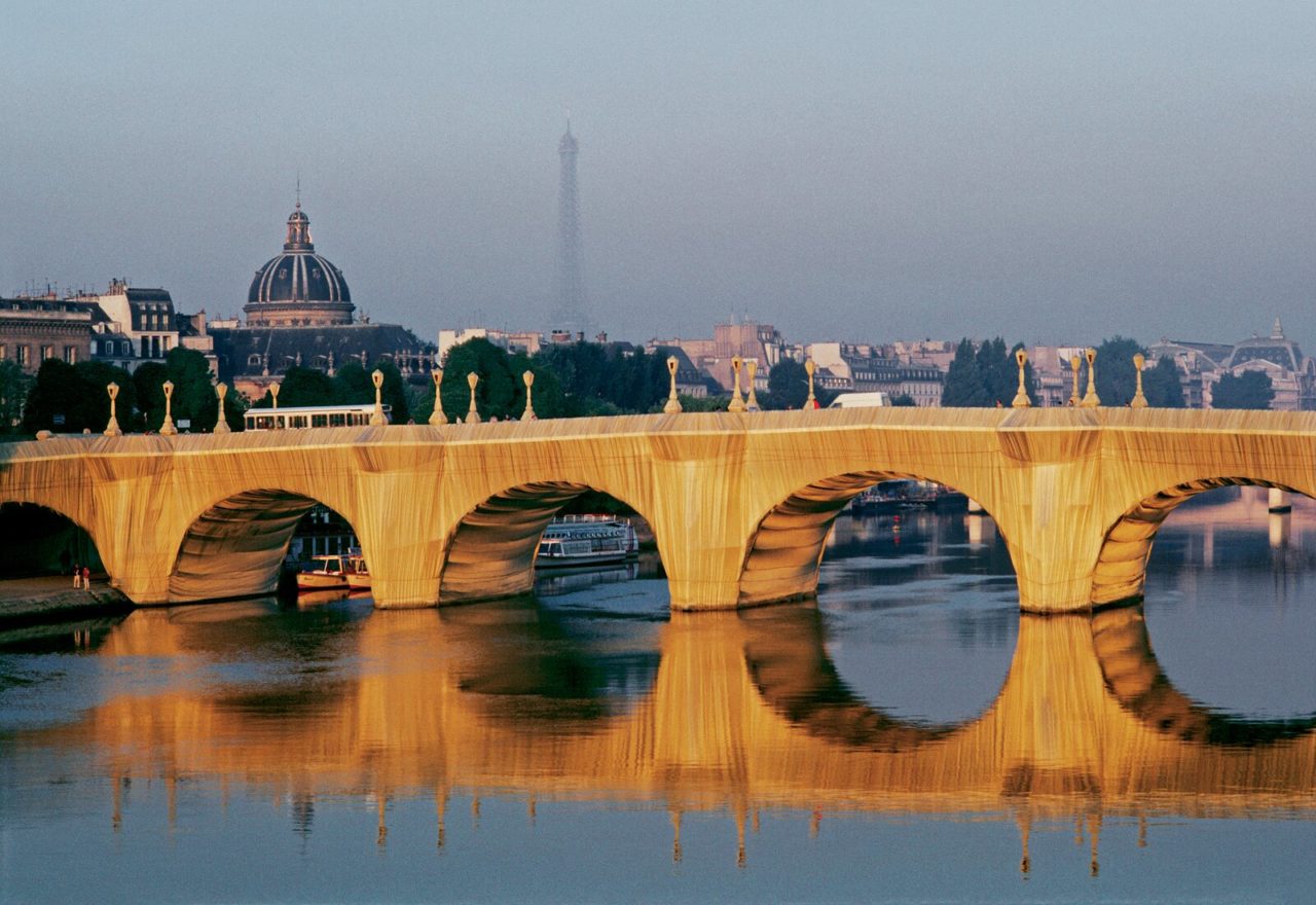 Christo's legacy: the packaging of the Arc de Triomphe - SpeakART